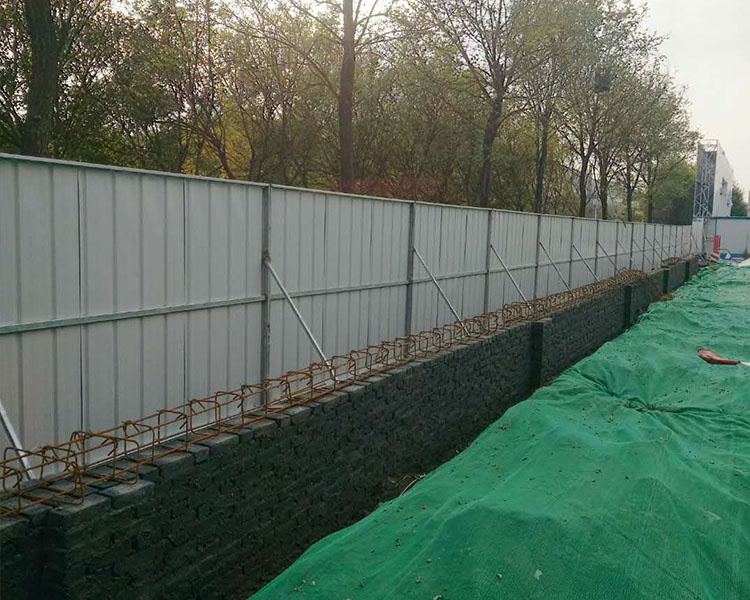 怀柔工程围挡板案例